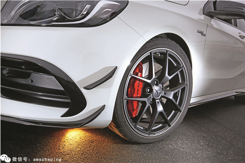 奔驰小钢炮amga45s爆改,奔驰小钢炮amga45原厂排气