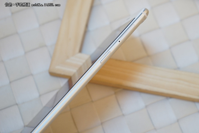 oppor9plus娓告垙娴嬭瘎,oppor9plus娴嬭瘎