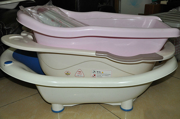 婴儿大浴盆用得着吗,0岁婴儿浴盆推荐