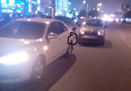 左转不让内侧直行发生事故负全责,左转未让直行没有出事故