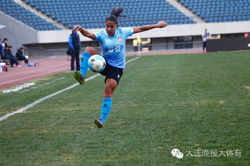 主场4:1大胜北京女足,大连权健女足吹响夺冠冲锋号!