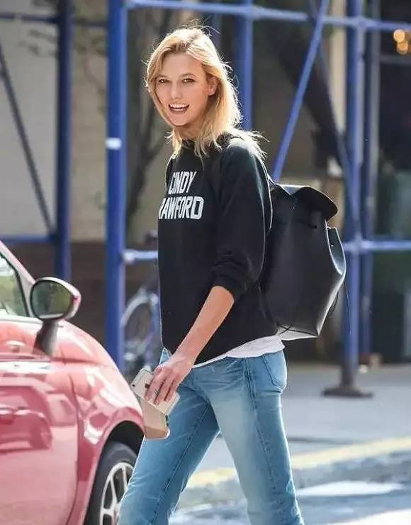 双肩包时髦背法,双肩包省钱