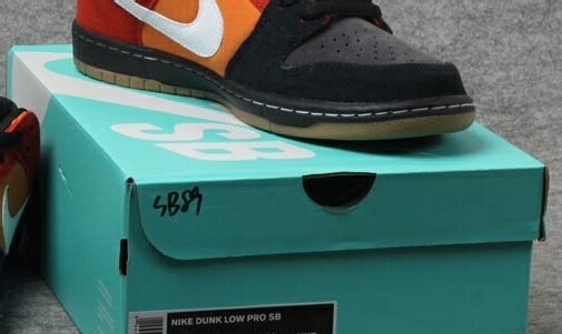 正版aj真假一眼能看出来吗,虎扑识货里面的东西是真的吗