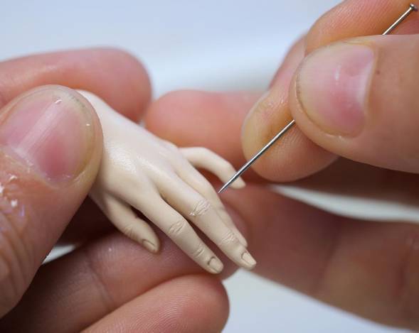 李晨送给范冰冰的200万娃娃，其实并不贵！