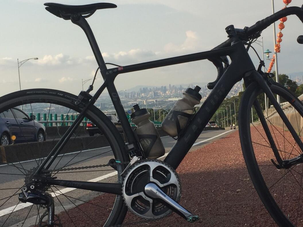 退役新生活专访FACTOR亚洲区销售经理埃布森