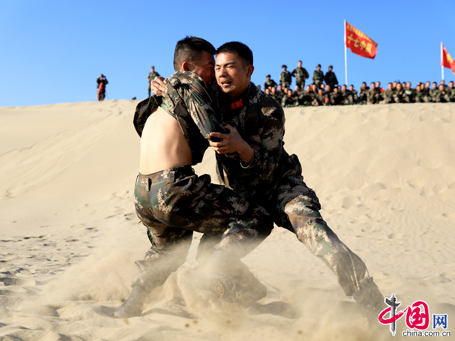 直击天津武警魔鬼周,直击武警魔鬼周抢滩登陆武装奔袭