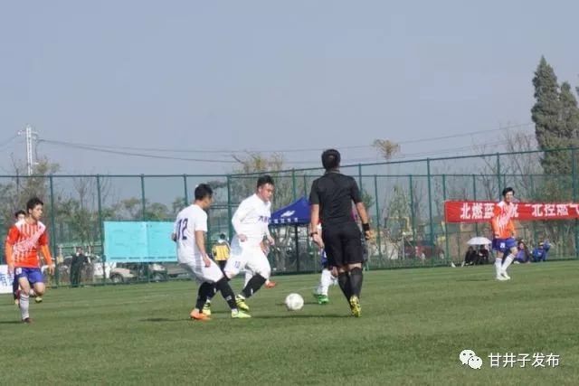 大连足球夺冠,2024大连足球超级联赛职工组比赛