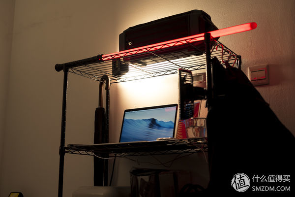 打造高颜值办公桌,打造舒适办公桌