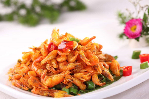 炸河虾又酥又大,干炸酥脆的小河虾