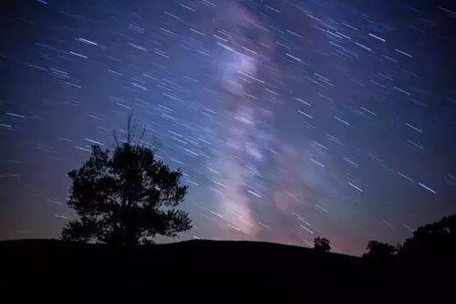 星空最漂亮的拍摄方法,4个参数教你拍摄唯美星空