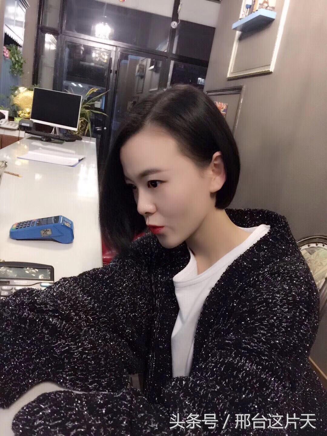 瑜伽我一直在路上,瑜伽是我坚持时间最长的一件事