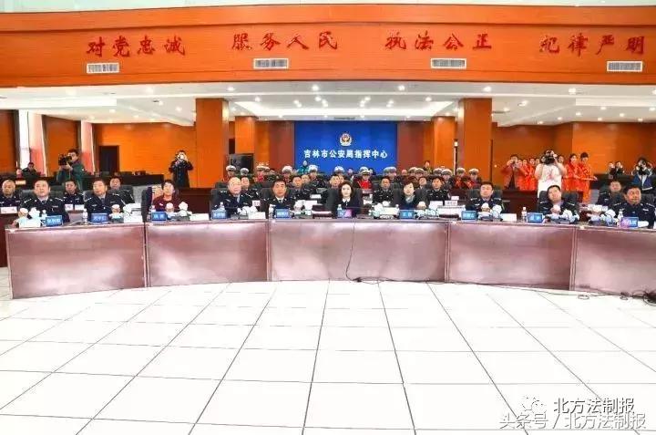 122交警周六值班,吉林高速交警122直播