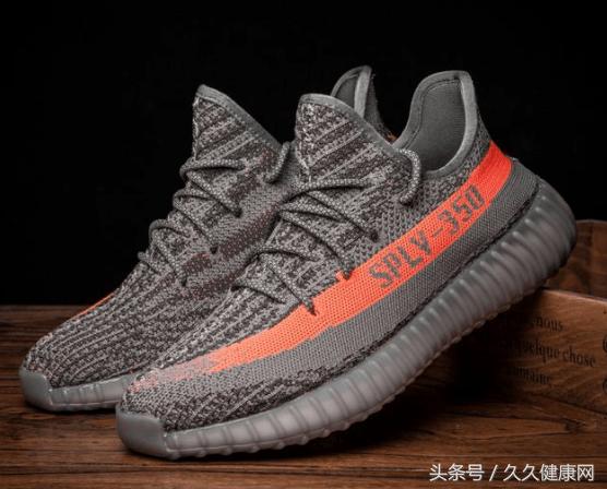 什么鞋会导致扁平足,青少年长期穿跑步鞋好吗