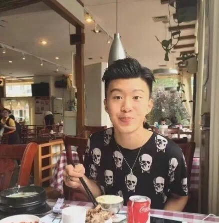 明星弟妹,范冰冰弟弟从头到脚全变了