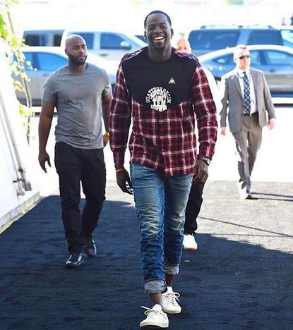 勇士对格林离队持开放态度,勇士官宣格林离队