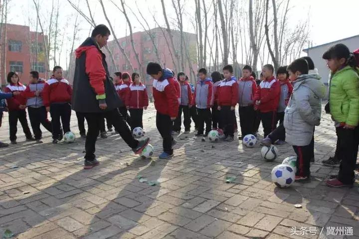 冀州中学体育课,冀州市信都学校新闻