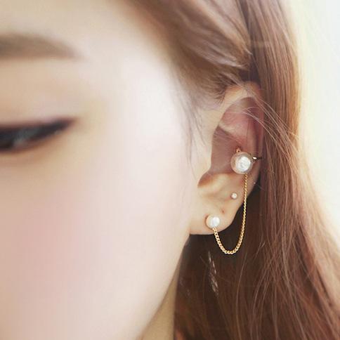 为什么经期禁止打耳洞,刚打了耳洞遇到经期可以换耳钉吗