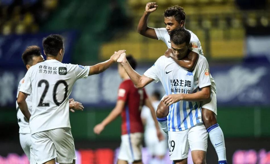 肖智对恒大,肖智里皮