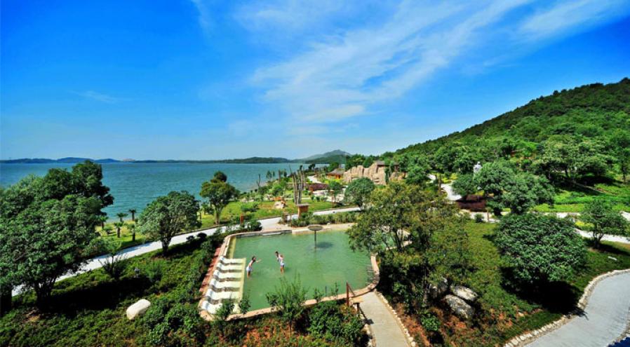 咸宁山湖温泉好不好,咸宁泡温泉哪个温泉环境最好