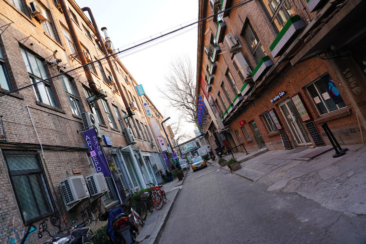 索尼18-105mmf4镜头测评,索尼24mmf1.4gm镜头测评