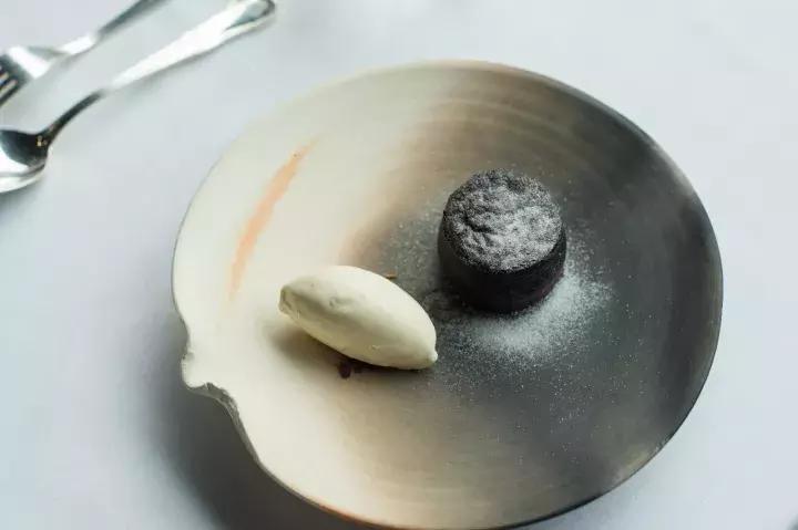 罗莱夏朵杭州紫萱度假村招聘,罗莱夏朵紫萱度假村logo