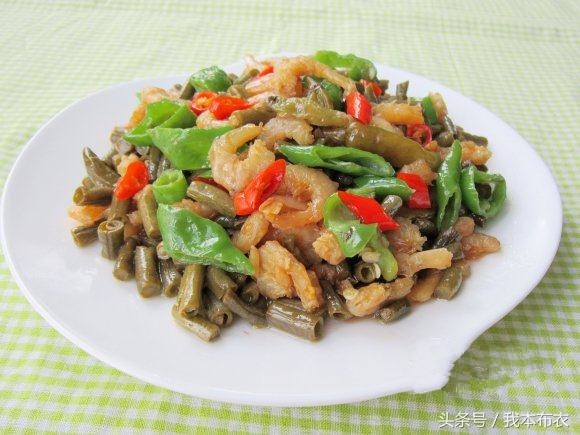 酸豆角炒虾酱,酸豆角炒虾米最正宗的做法