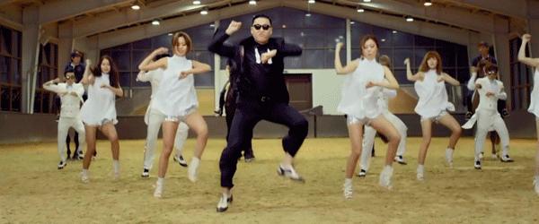 那些曾经火爆全网的网络神曲,这些年红遍大街小巷的网络神曲