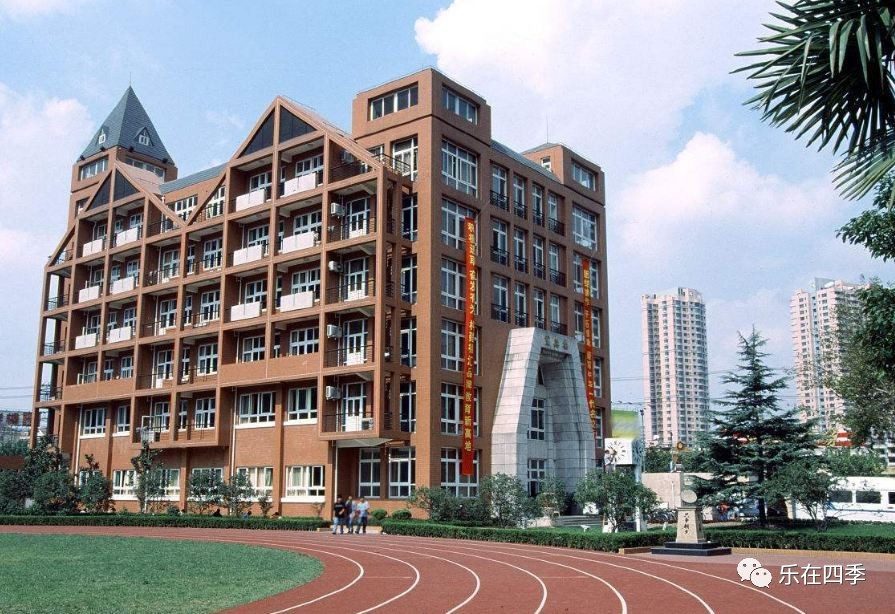 上海中考自主招生考哪些科目,上海中考自主招生需要什么条件