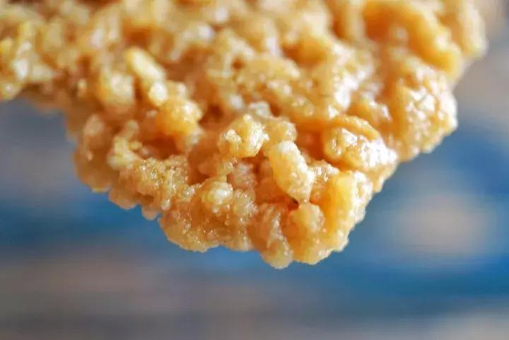 关于咸蛋黄的网红零食,上瘾的卤味零食