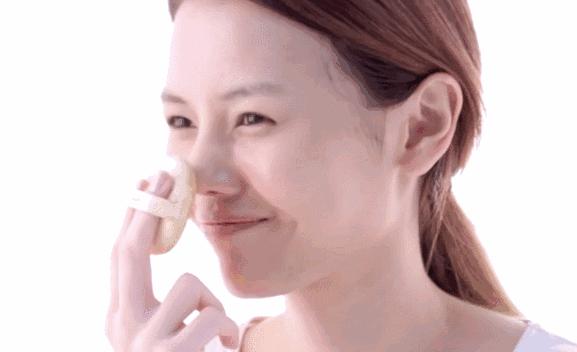 烟熏妆应该怎么化妆才好看,化妆教程烟熏妆蓝色黑色白色