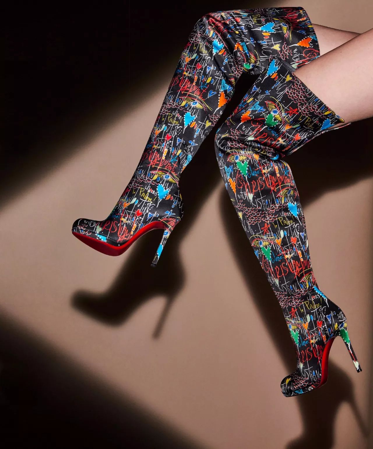 rihanna时髦精,rihanna个人品牌秀