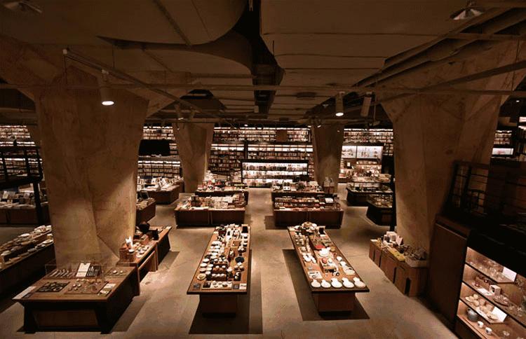 三体时空沉浸展,三体是有平行时空吗