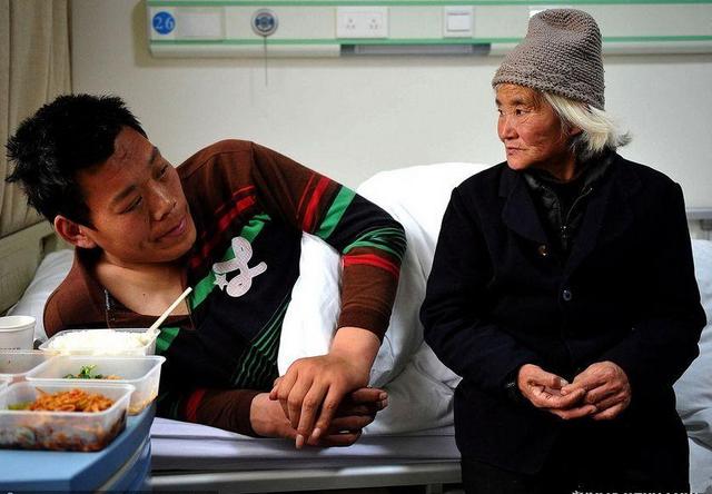 前队友,前姚明队友