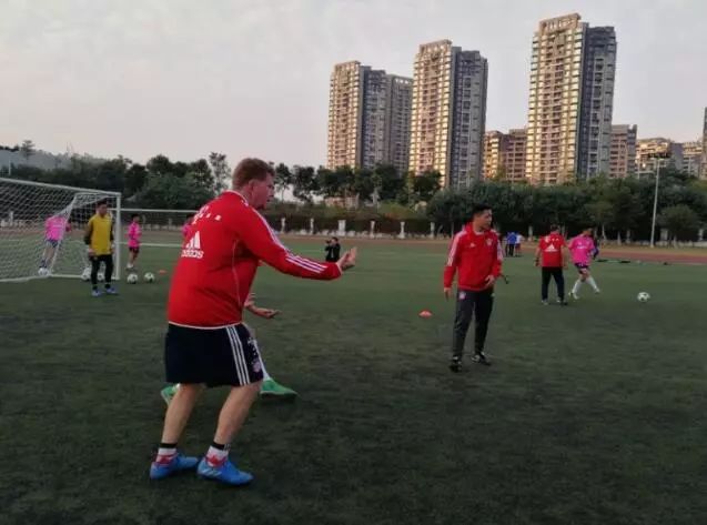 深圳德国慕尼黑足球学校,深圳拜仁足校
