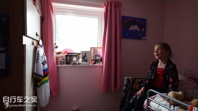 骑而无憾:“年幼的骑行大使”