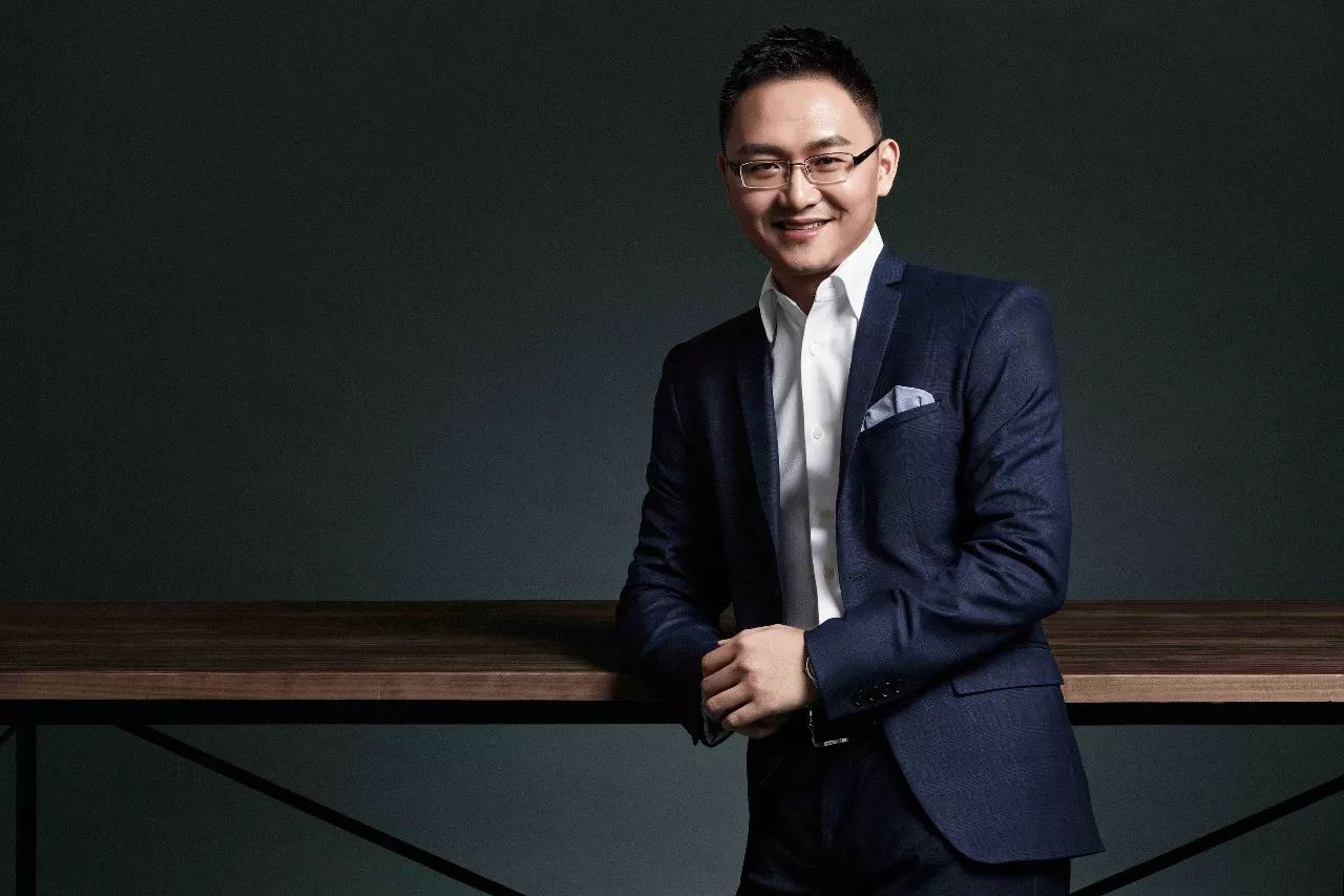 电竞人走上人生巅峰,电竞人的拼搏