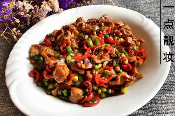 爆炒鸡杂视频,爆炒鸡杂王刚