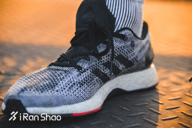 跑鞋回弹阿迪达斯,跑鞋boost测评