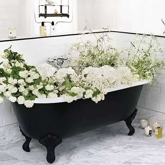 不做“白屑公举”！10款专业级水疗护理的沐浴油，拯救冬季尴尬！