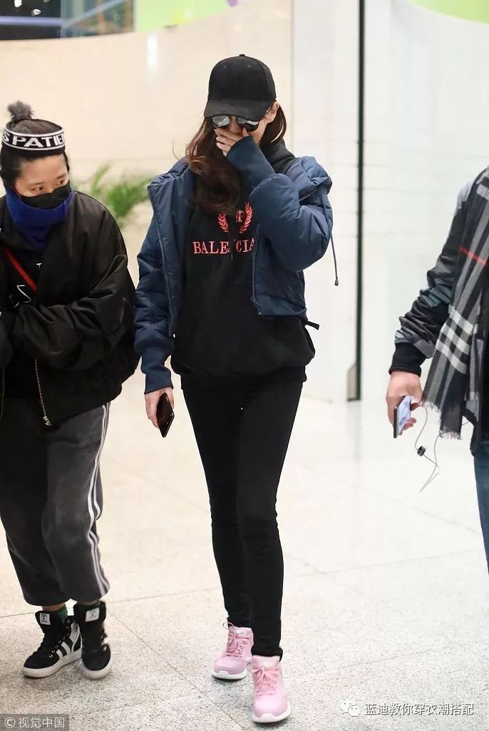 明星同款春款唐嫣日常穿搭,明星服装搭配女唐嫣