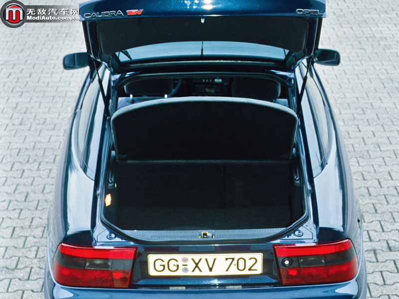 称霸十年的空力王欧宝Calibra二