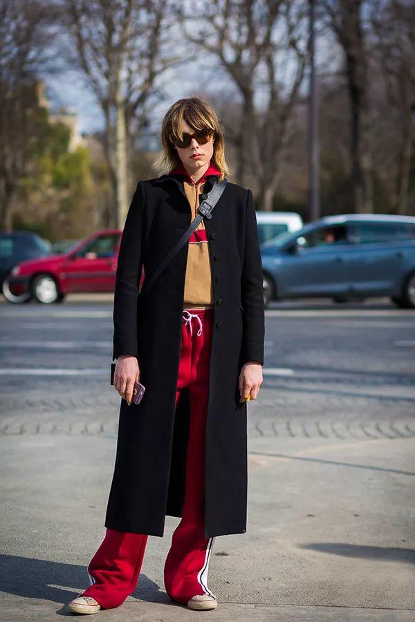 中长外套怎么穿好看又显高级,短外套时髦又显高