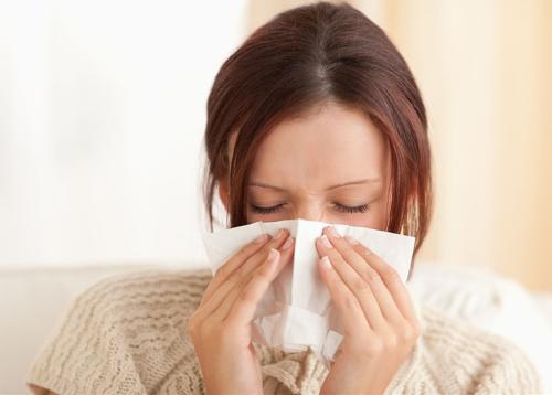 鼻敏感鼻水流不止怎么办,鼻子痒流鼻水治疗小妙招