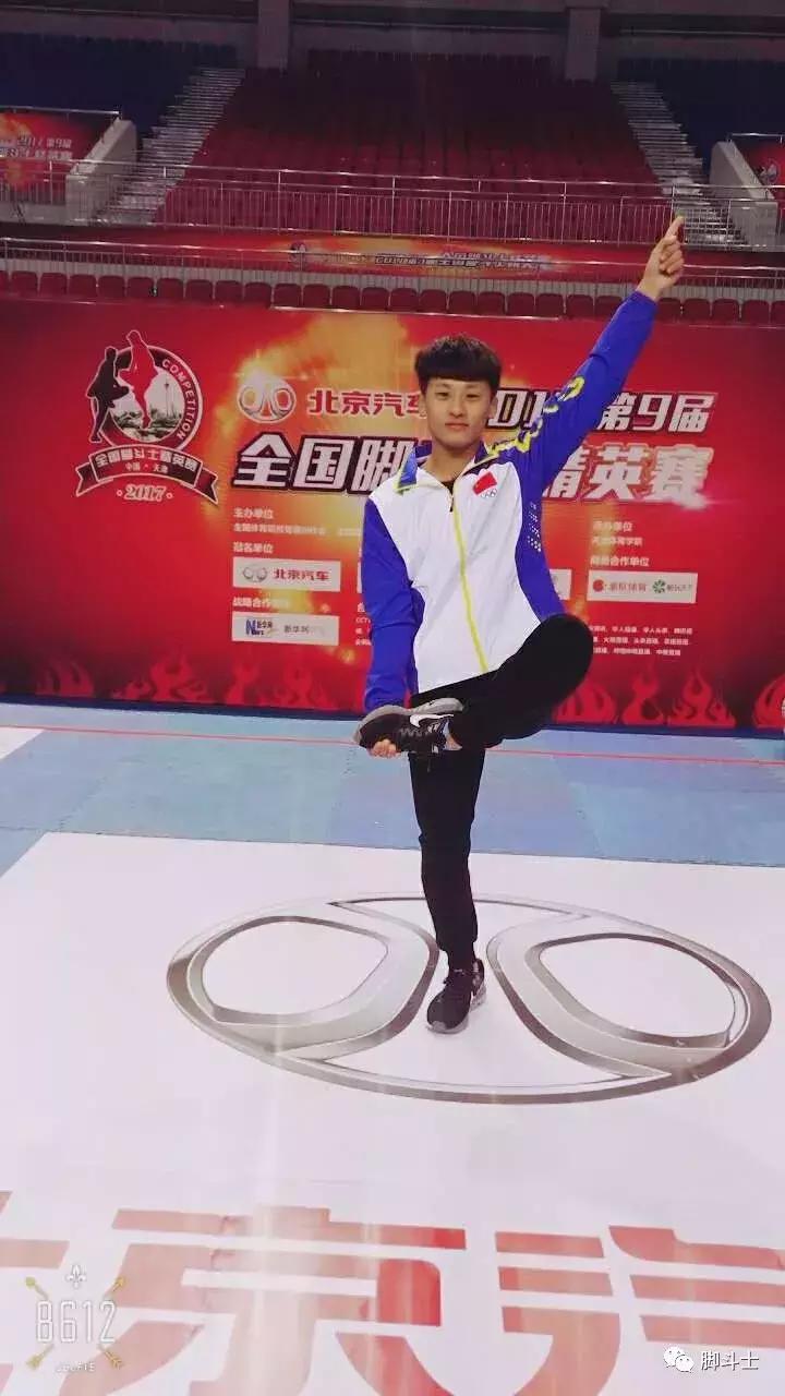 96年*男美**鲜肉弟弟青葱阳光又温暖你的笑容是最好的解忧药