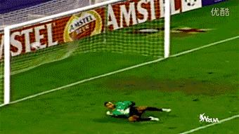 足球精灵小罗巅峰,小罗足球场上唯一的精灵