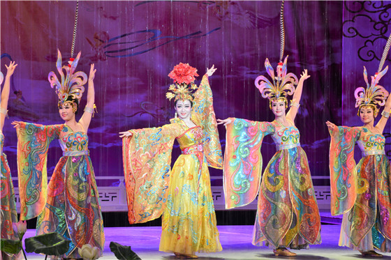 坐着高铁去西安，逛吃逛吃逛吃……