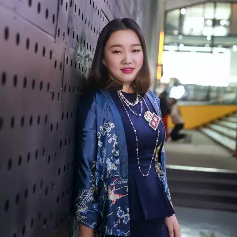 带娃看牙医,带孩子看牙医拍片不给片子