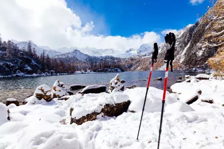 一下雪峨眉山就成了仙境,一下雪川西便美成了天堂
