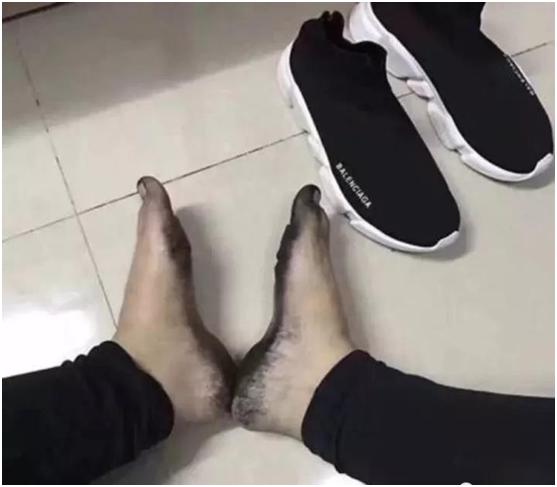 出家的90后,第一批90后已经出家了