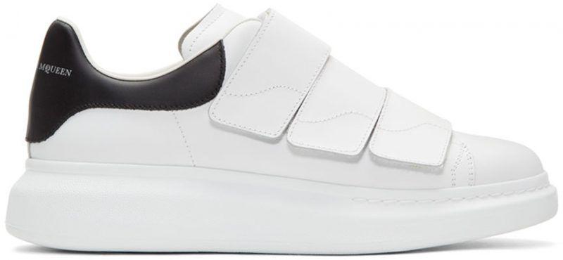 alexandermcqueen镭射厚底鞋,阿sa和昆凌